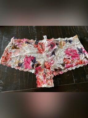 NWT- Torrid Floral Lace Cheeky Panty - 4x